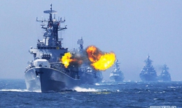 Hàng không náo loạn vì Trung Quốc tập trận trên biển Hoa Đông
