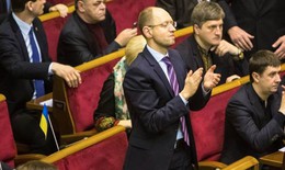 Chính quyền Ukraine kiểm tra lòng trung thành của một triệu công chức