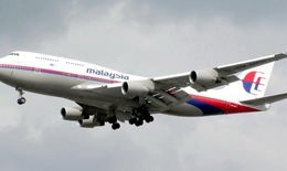 Máy bay Malaysia mất tích vỡ tan tại độ cao 10.700m?