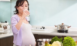 Có phải cứ mang thai là  uống canxi?