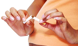 Phụ nữ và hiểm họa khói thuốc lá