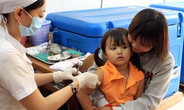 Ðồng loạt thực hiện tiêm chủng vaccin sởi - Rubella