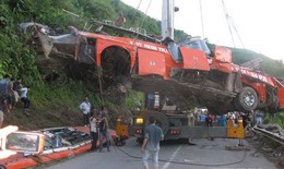 Tuyên dương 16 thanh niên cứu người trong vụ tai nạn ở Lào Cai