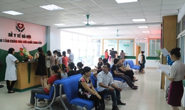 Tại sao Hà Nội "đột ngột" tăng viện phí?