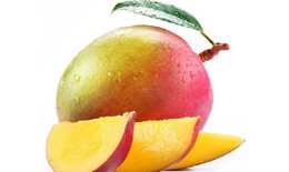 Sáng da, hết mụn nhờ mặt nạ xoài
