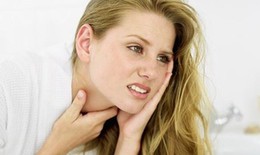 10 cách để giảm đau họng