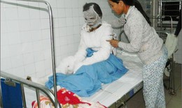 Người vợ tự thiêu trong vụ bạo hành ở Quảng Ngãi đã tử vong