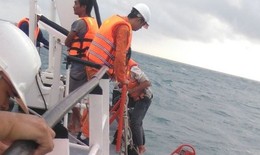 Tìm thấy 6 thi thể trong vụ nổ bình gas tàu đánh cá trên biển
