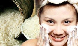 4 bước rửa mặt với nước vo gạo để giảm vết thâm