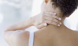 Thoát vị đĩa đệm cột sống cổ có thể gây tàn phế