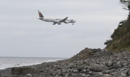 Pháp tăng cường tìm kiếm mảnh vỡ MH370