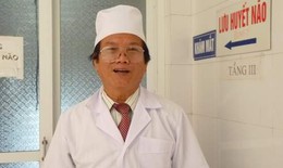 Vị b&#225;c sĩ suốt đời trồng c&#226;y ph&#250;c