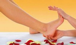 Bài thuốc đơn giản chữa đau gót chân