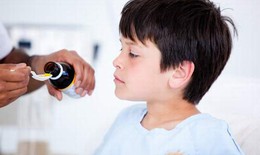 Thận trọng sử dụng thuốc ho cho trẻ