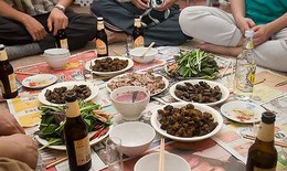 Phòng bệnh tiêu chảy trong dịp Tết
