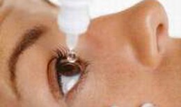Lạm dụng thuốc tra mắt có thể dẫn đến mù lòa