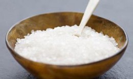 Giảm muối ăn nên là ưu tiên sức khỏe toàn cầu