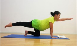 Có nên tập yoga khi mang bầu?