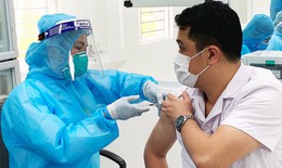 Quyết định sử dụng 12.100 tỷ đồng từ ngân sách mua vắc xin COVID-19