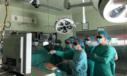 Phẫu thuật nội soi bằng giàn mổ 3D
