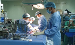 Cần Thơ: Phối hợp nhiều chuyên khoa, mổ cấp cứu 2 ca bệnh tim nặng
