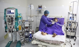 Bệnh viện tỉnh sử dụng kỹ thuật ECMO cứu sống người phụ nữ suy đa tạng