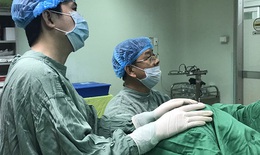 Cụ ông 101 tuổi "thoát" bí tiểu