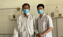 Người đàn ông 59 tuổi bất ngờ bị viên đạn bi găm vào cổ