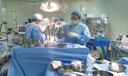 Phẫu thuật bắc cầu mạch vành không dùng máy tim phổi nhân tạo