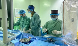 15 phút cứu bệnh nhân ngừng tim