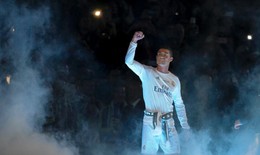 Thế giới xoay tròn quanh siêu thủ Cristiano Ronaldo
