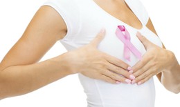 Triệu chứng ung thư vú thường bị bỏ qua
