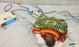 BVĐK Bắc Hà: Cứu sống thành công 2 trẻ sinh non, suy hô hấp nặng
