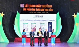 Herbalife Việt Nam nhận giải thưởng “Sản phẩm vàng vì sức khỏe cộng đồng” năm 2019