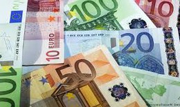 Đức đạt thặng dư ng&#226;n s&#225;ch kỷ lục