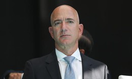 Tỷ phú Jeff Bezos cam kết 10 tỷ USD chống biến đổi khí hậu