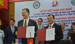 Việt Nam-Hoa Kỳ k&#253; thỏa thuận tăng cường thực thi ph&#225;p luật thủy sản
