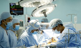 Tim vẫn hoạt động trong suốt quá trình phẫu thuật bắc cầu mạch vành