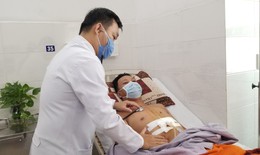 Cứu sống nam thanh niên 38 tuổi bị đâm thủng tim