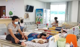 Trẻ mắc Tay chân miệng đã tăng gấp 2, 3 lần