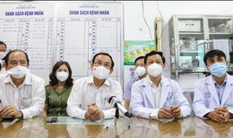 Bí thư Thành ủy TP.HCM gởi gắm niềm tin và hy vọng đến đội ngũ y bác sĩ BV Chợ Rẫy