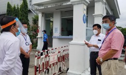 Bộ Y tế kiểm tra chống dịch tại Khu chế xuất T&#226;n Thuận