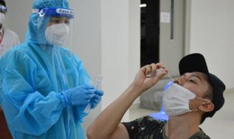 Thử nghiệm hướng dẫn người dân tự lấy mẫu xét nghiệm COVID-19