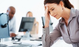 Rụng tóc thời kỳ mãn kinh, làm sao hạn chế?