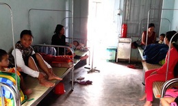 Trăm cái khó ở một phòng khám đa khoa vùng biên