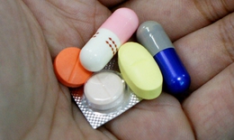 Cần ngừng thuốc nếu gặp triệu chứng bất thường