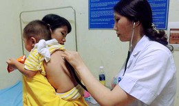 Chăm sóc trẻ viêm phổi đúng cách