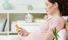 Phụ nữ mang thai bổ sung sắt và acid folic: Lợi cả mẹ và con