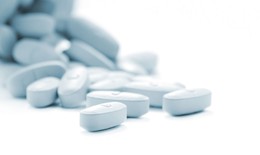 Sử dụng viagra quá liều gây rối loạn thị giác kéo dài