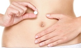 Bà bầu đặt thuốc chữa viêm âm đạo có ảnh hưởng đến thai nhi?